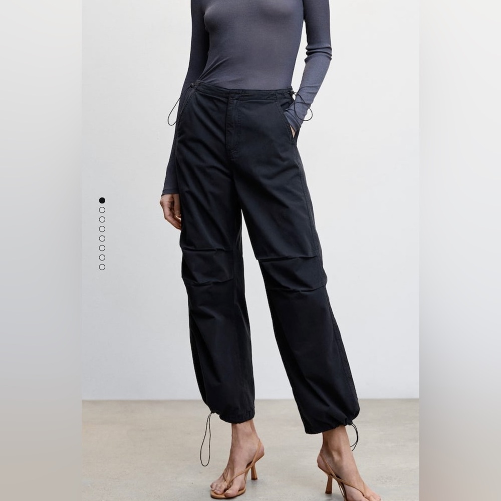 MANGO parachute cargo pants black, size S
